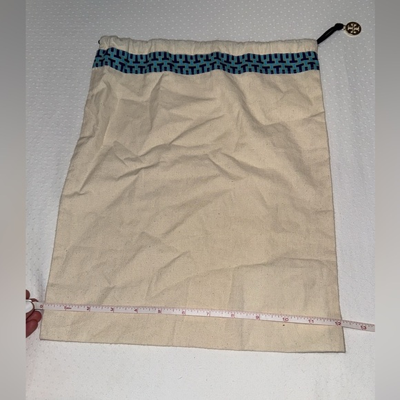 Tory Burch Dust Bag - Picture 2 of 3